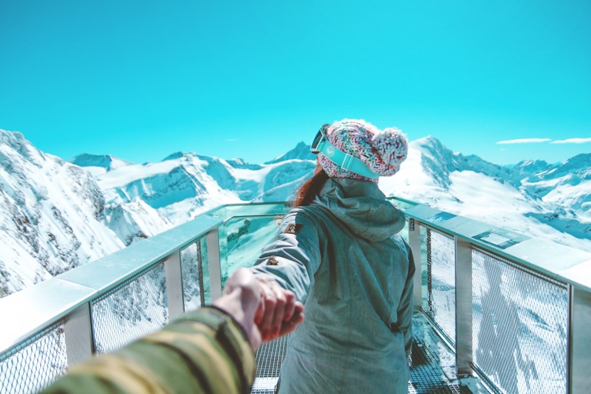 Skiing